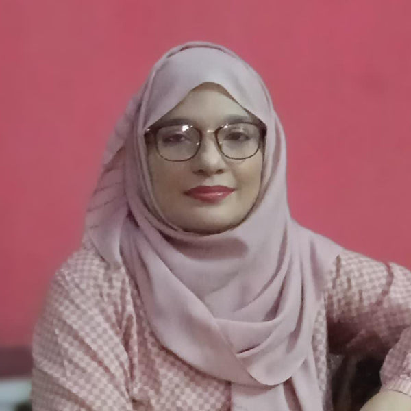 Book online video consultation with Consultant Dermatologist Dr. Saima Shahid khan